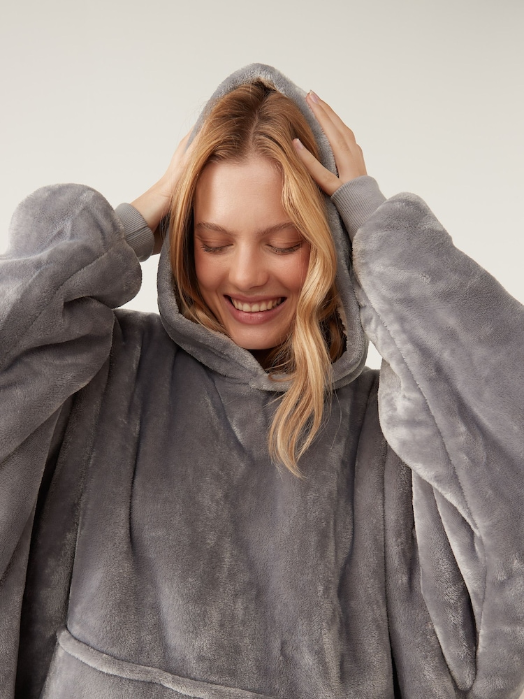 Ony Soft Cosy Fleece Extra Thick Oversized Blanket Hoodie - Image 4 of 6