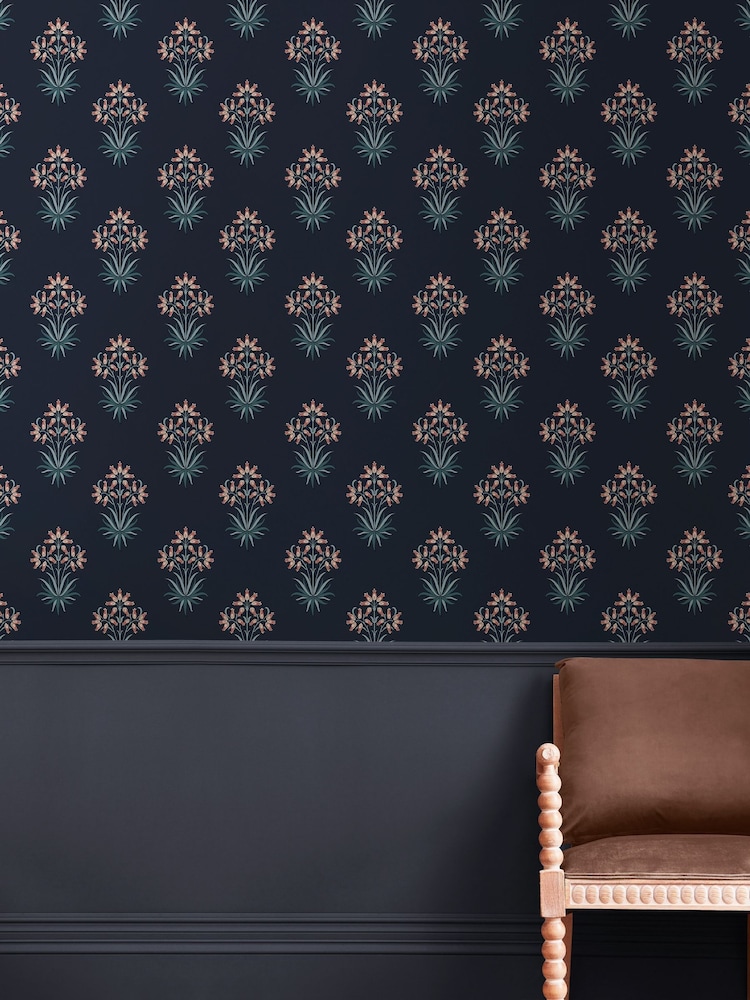 William Morris At Home Midnight A4 Wallpaper Sample Hyacinth Flower - Image 5 of 5 William Morris At Home Midnight A4 Wallpaper Sample Hyacinth Flower - Image 5 of 5