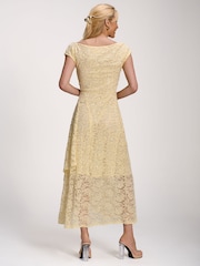 黃色 - Jolie Moi Lace Sequin Embellished Midi Dress - 圖片 2/6