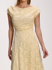 黃色 - Jolie Moi Lace Sequin Embellished Midi Dress - 圖片 3/6