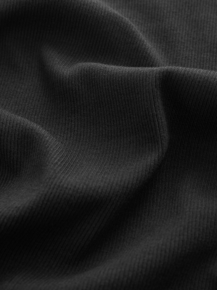Black Cropped High Neck Vest - Image 6 of 6