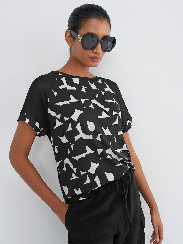 Black/White Geo - Image 1 of 4