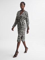 Reiss Cream/Black Georgina Swirl Print Midi Dress - Image 7 of 7