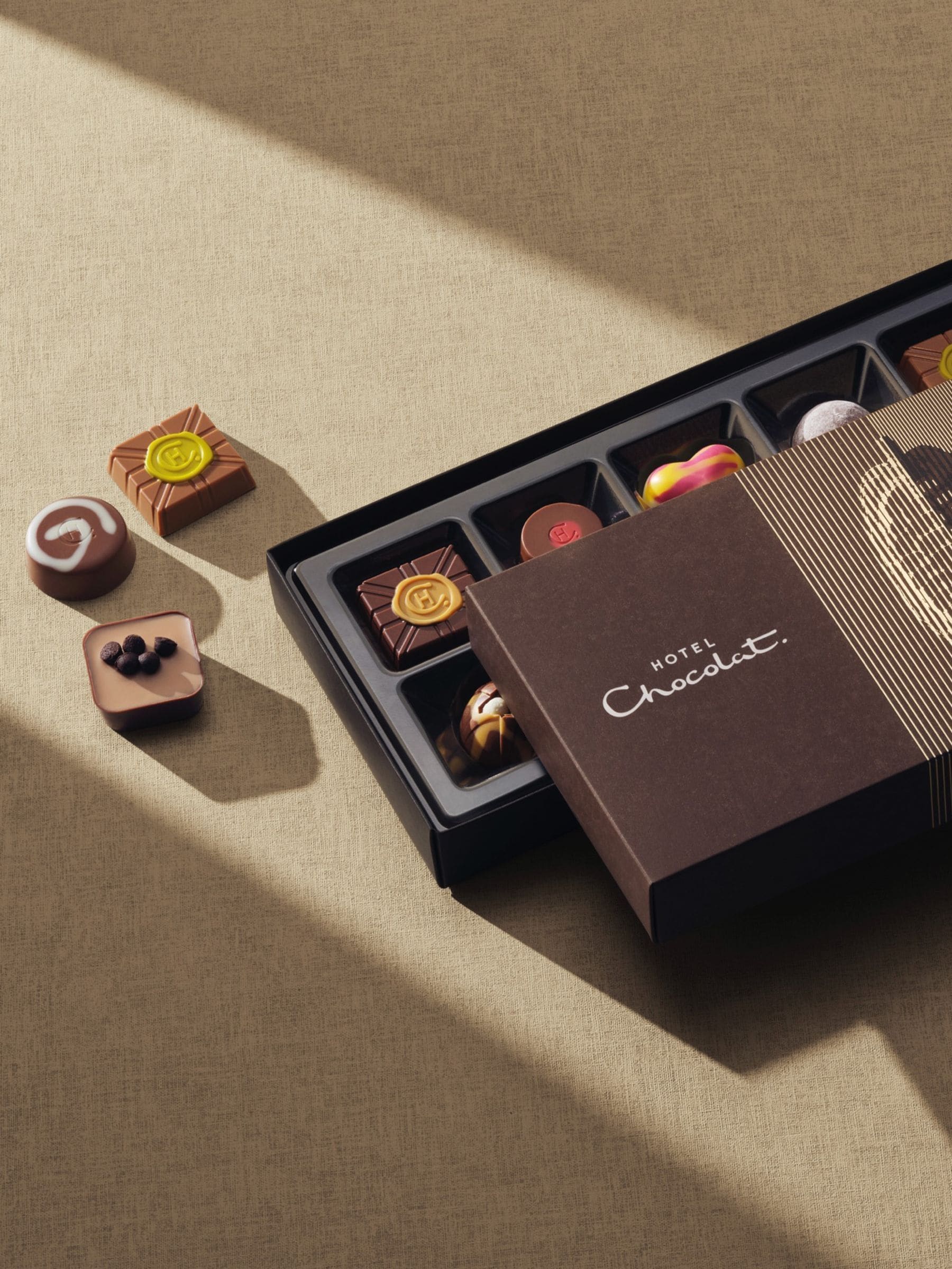 Hotel Chocolat Everything 9 Pack & Salted Caramel Puddles Bundle - Image 4