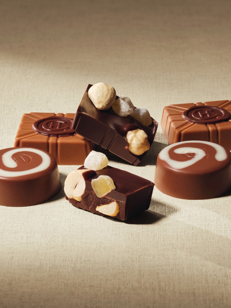 Hotel Chocolat Notably Nutty 18-Piece Chocolate Gift Box - Image 3 of 3