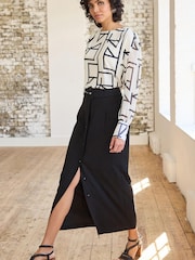 Ecru Cream Print Long Sleeve Crew Neck Cuff Blouse - Image 2 of 6