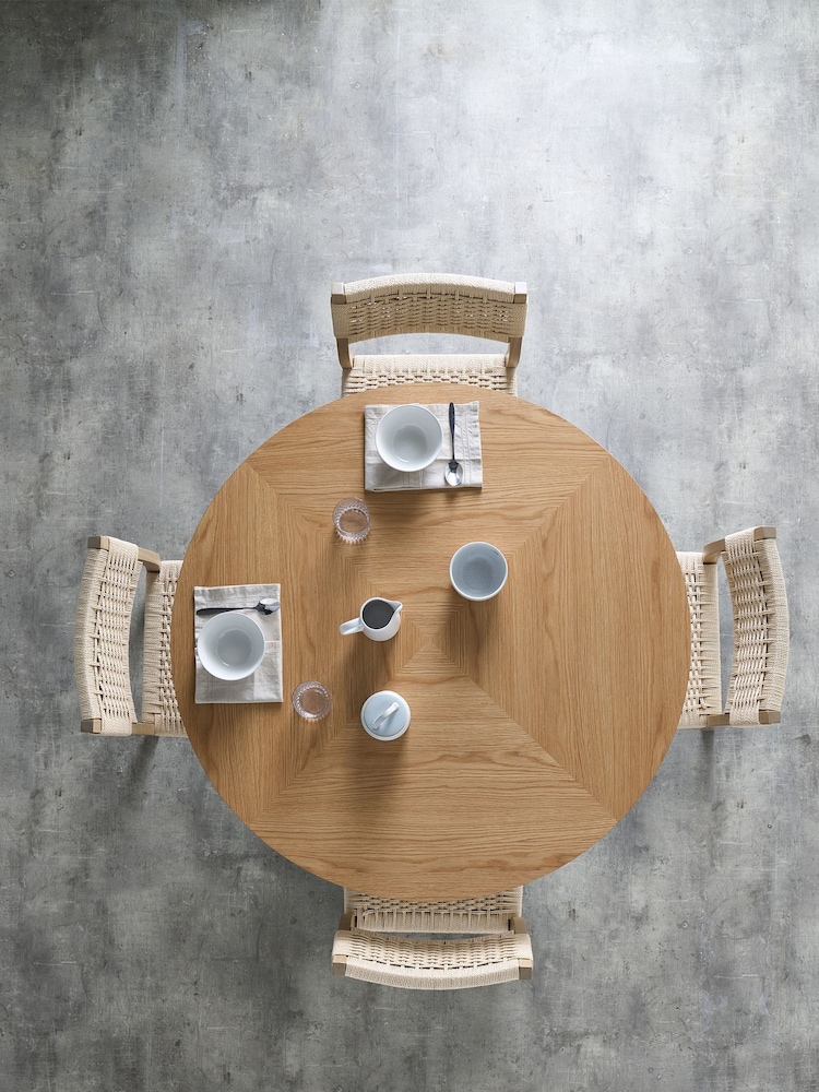 Light Natural Conway Oak Veneer Dining Table - Image 2 of 5