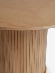 Light Natural Smoked Hyde Oak Veneer 4 Seater Round Dining Table - Image 6 of 6