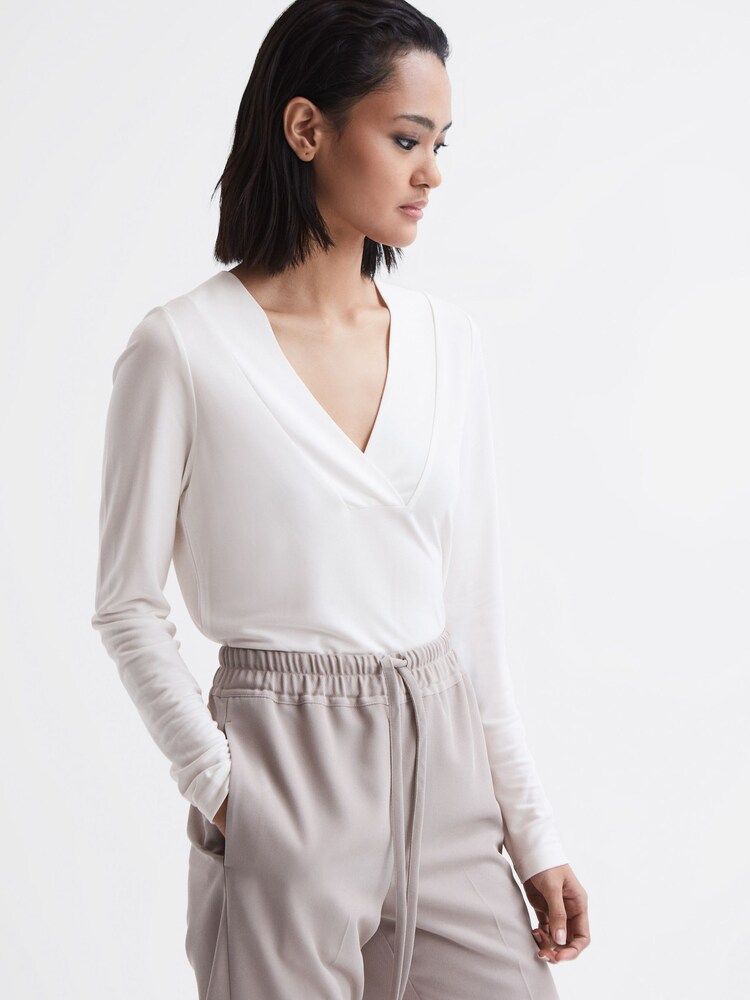 Reiss Cream Tillie V-Neck Long Sleeve Top - Image 1 of 6