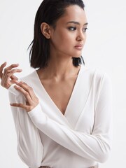 Reiss Cream Tillie V-Neck Long Sleeve Top - Image 4 of 6