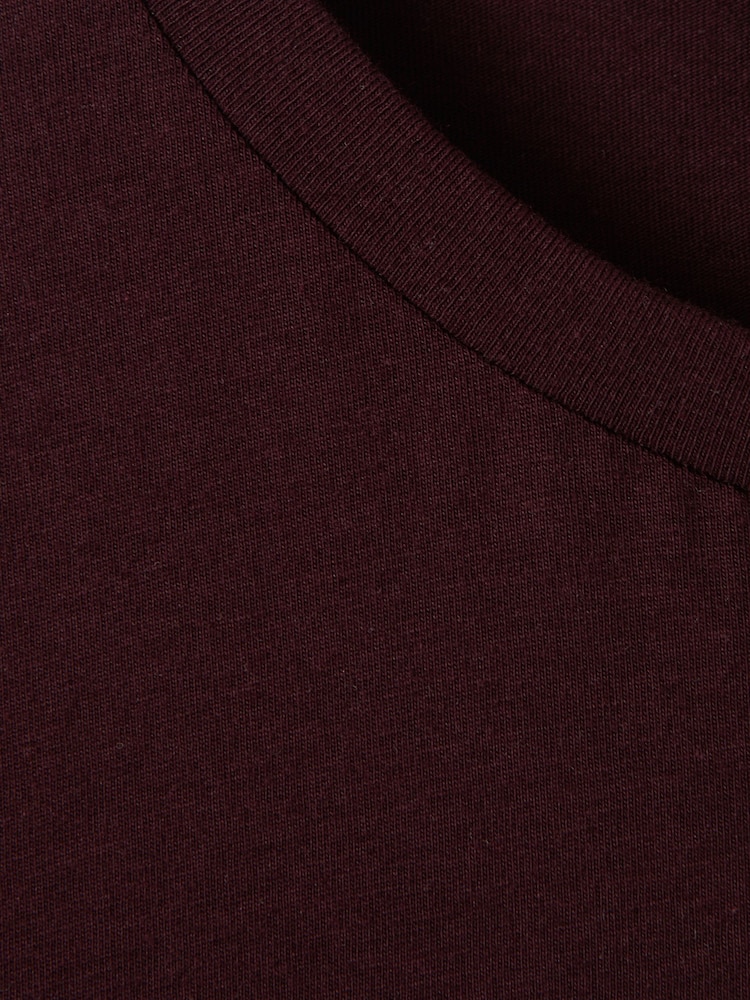 Reiss Bordeaux Bless Cotton Crew Neck T-Shirt - Image 6 of 6 Reiss Bordeaux Bless Cotton Crew Neck T-Shirt - Image 6 of 6