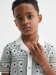 Reiss Sage Charmer Junior Abstract Printed Cuban Collar Shirt - Image 4 of 6