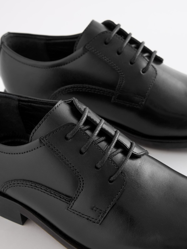 Schwarz - Schnürschuhe aus Leder für die Schule - Bild 5 von 5 Schwarz - Schnürschuhe aus Leder für die Schule - Bild 5 von 5