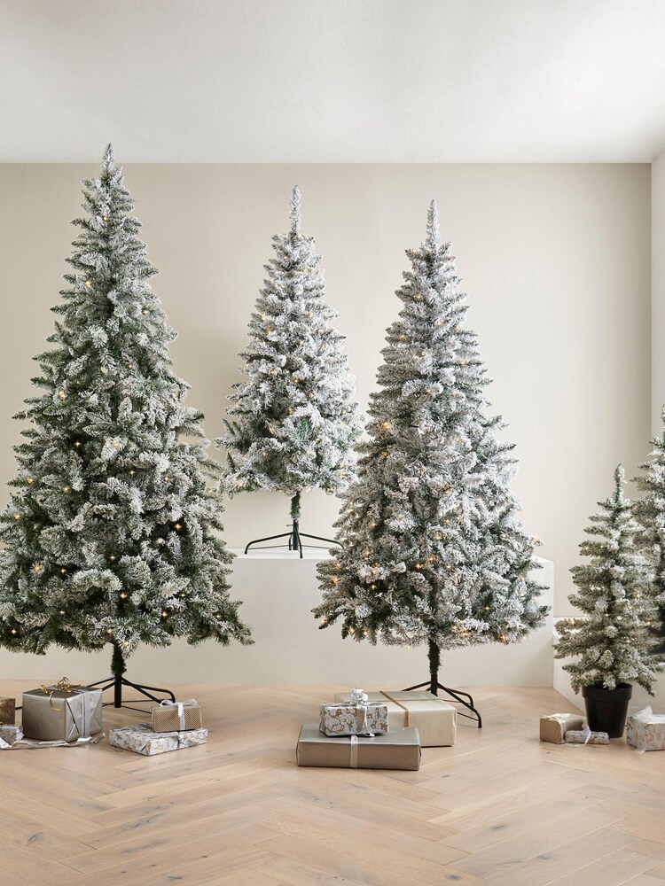 White Lit Snowy 6ft Lit Christmas Tree - Image 8 of 8