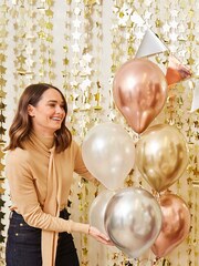 Party Pieces Mixed Metallics Party Set - Image 4 of 4