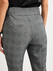 Kariert - Figurformende Slim-Hose - Bild 4 von 6