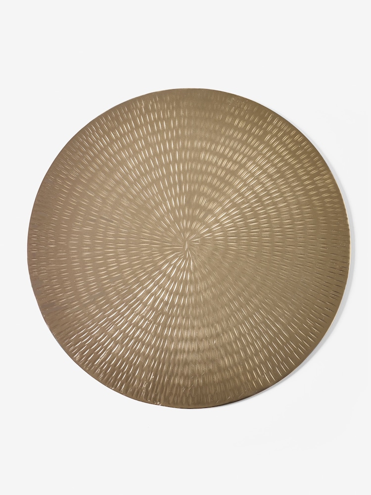 Gold Set of 2 Hammered Metal Place Mats - Image 3 of 3 Gold Set of 2 Hammered Metal Place Mats - Image 3 of 3
