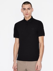 قميص بولو بشعار دائري صغير لون أسود من Armani Exchange - صورة 1 من 12