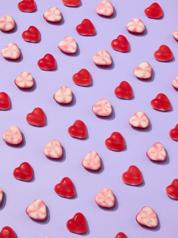 Sweet Me Keep Me Gummy Twisted Hearts 800g Sweet Jar - Image 4 of 4 Sweet Me Keep Me Gummy Twisted Hearts 800g Sweet Jar - Image 4 of 4