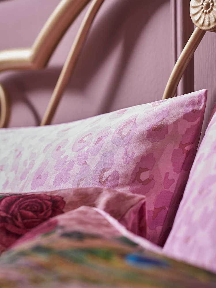 Matthew Williamson Set of 2 Pink Xanadu Cotton Oxford 100% Cotton Pillowcases - Image 3 of 3