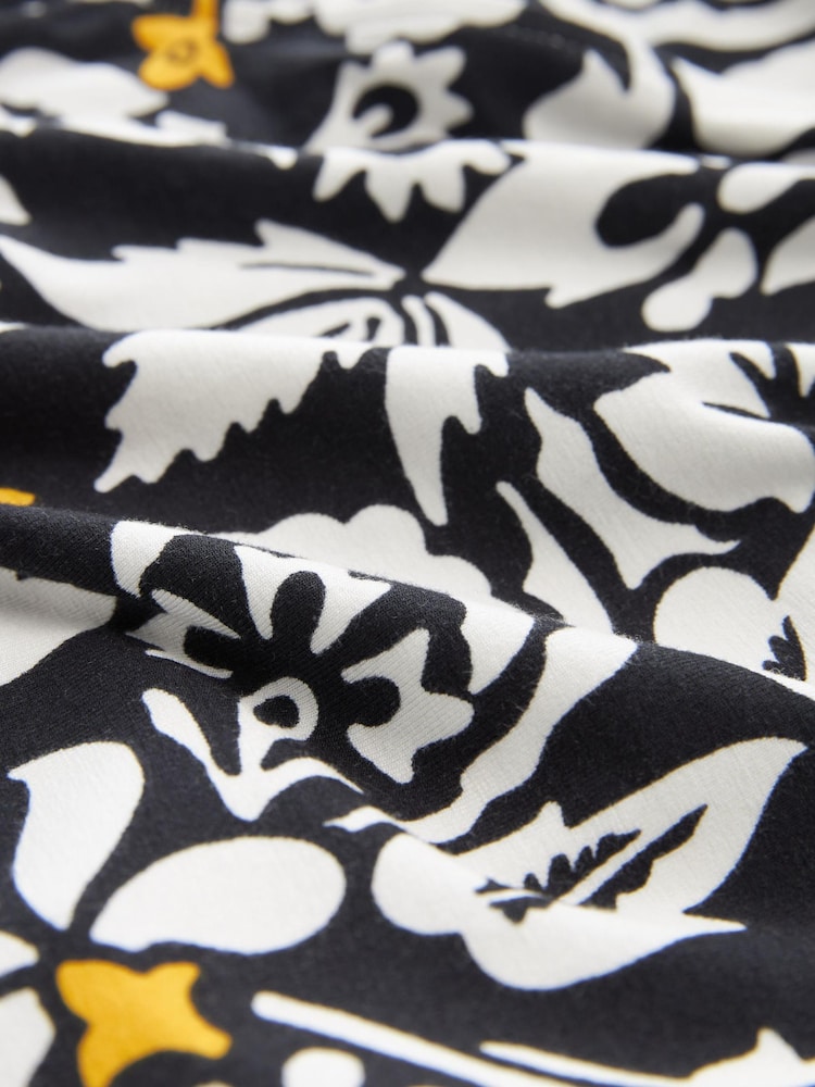 Black and White Floral Jersey Joggers - Image 7 of 7