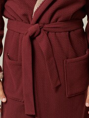 Red Borg Lined Hooded Dressing Gown - Image 4 of 7