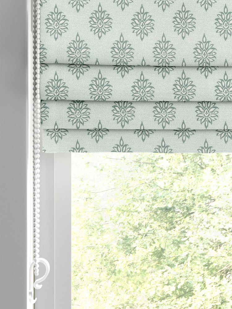 Laura Ashley Green 100% Cotton Gower Made to Measure Roman Blinds - Image 2 of 6
