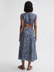 Reiss Blue Livia Printed Cut Out Back Midi Dress - Image 5 of 7