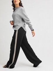 Schwarz/Grau - Hose mit weitem Bein und seitlichem Streifen - Bild 1 von 1