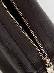 Reiss Chocolate Cole Leather Washbag - Image 2 of 4