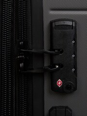 IT Luggage Attuned Hardshell 3 Piece Suitcase Set - Image 10 of 10