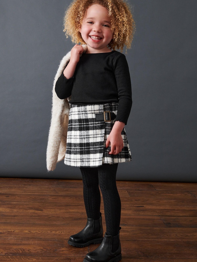 Black/White Kilt Skirt & Tights Set (3mths-10yrs) - Image 2 of 8