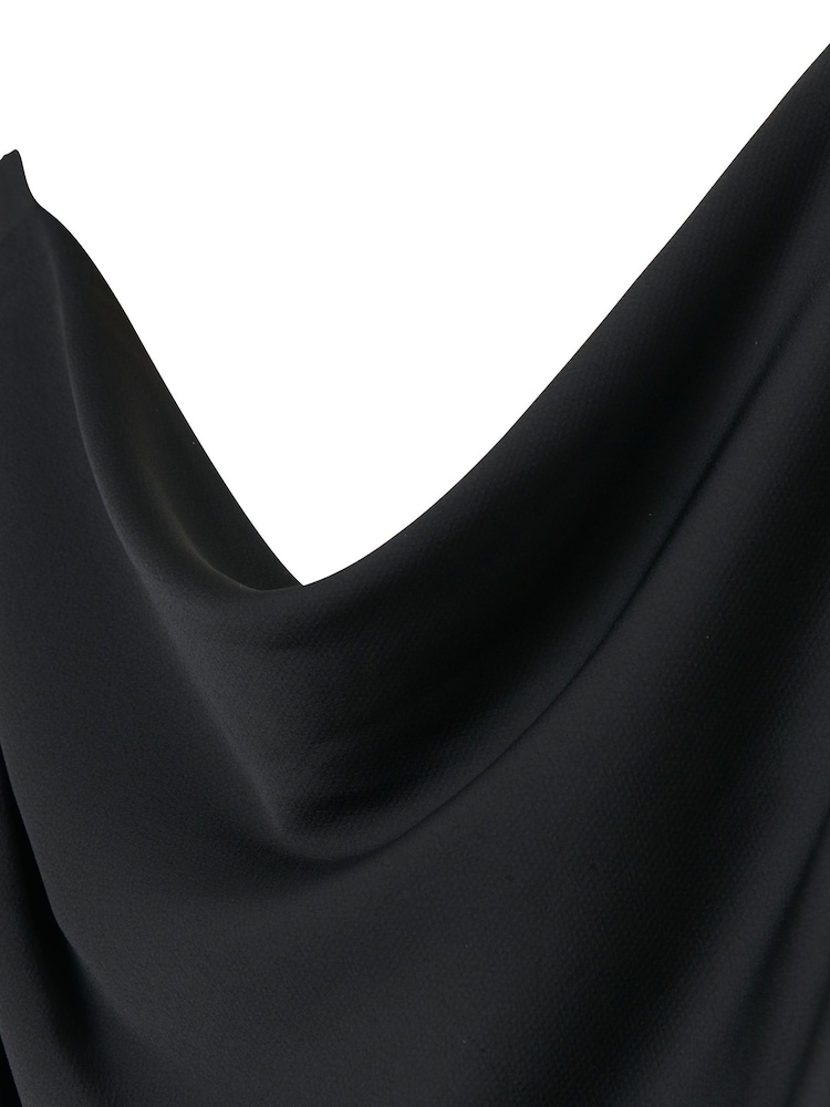 Schwarz - Another Sunday Ärmelloses Trägertop aus Satin mit Wasserfallkragen - Bild 8 von 8 Schwarz - Another Sunday Ärmelloses Trägertop aus Satin mit Wasserfallkragen - Bild 8 von 8