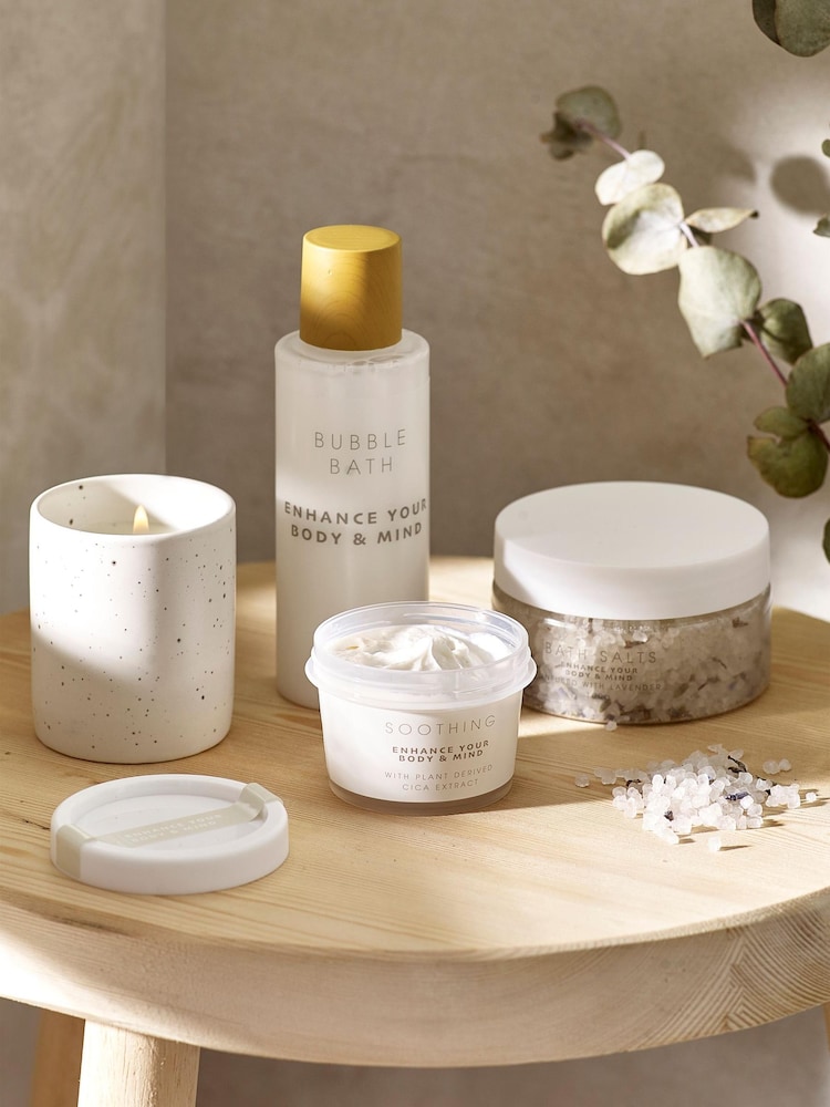 Luxury Spa Mini Gift Set - Image 1 of 4