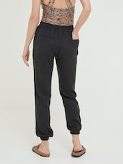 FatFace Black Lyme Plain Joggers - Image 2 of 4