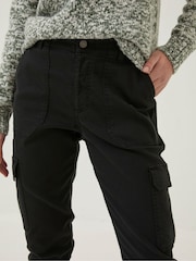 FatFace Hythe Black Cargo Trousers - Image 4 of 5