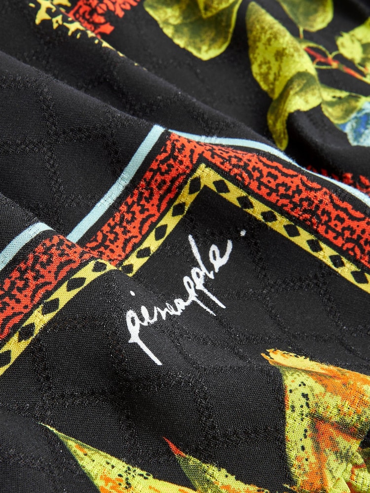 Schwarz mit Fruchtprint - Schulterfreies Sommerkleid mit Neckholder - Bild 7 von 7