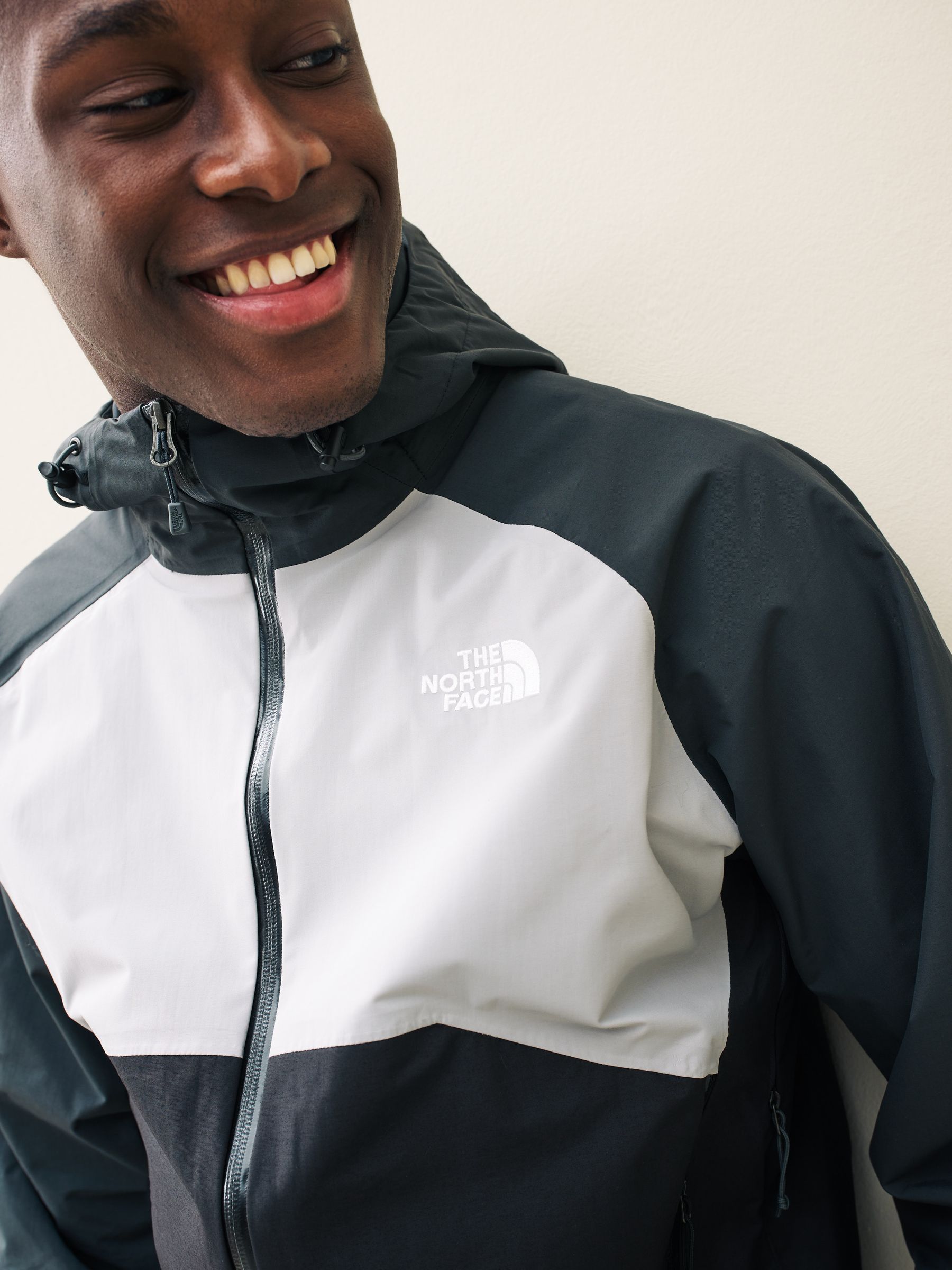 【最短翌日着】THE NORTH FACE STRATOS JACKET NF00CMH901U The North Face Mens Stratos Waterproof Jacket - Nevisport