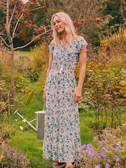 FatFace Natural Stevie Sketched Maxi Dress - Image 1 of 9