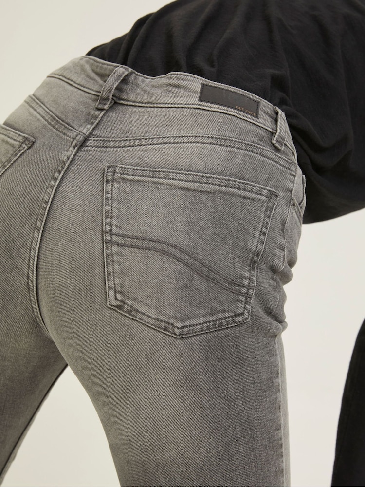 FatFace Grey Chesham Girlfriend Jeans - Image 3 of 3