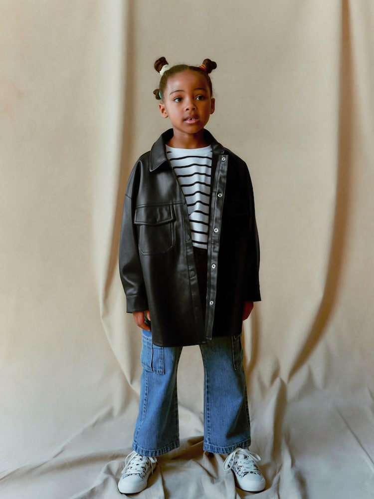 Schwarzes PU - Oversized-Hemdjacke (3–16 Jahre) - Bild 1 von 8