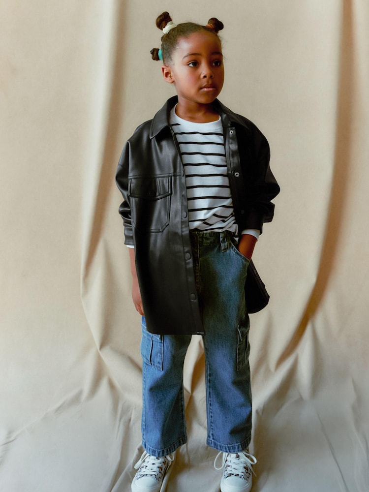 Schwarzes PU - Oversized-Hemdjacke (3–16 Jahre) - Bild 2 von 8