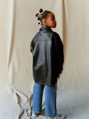 Schwarzes PU - Oversized-Hemdjacke (3–16 Jahre) - Bild 3 von 8