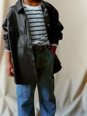 Schwarzes PU - Oversized-Hemdjacke (3–16 Jahre) - Bild 5 von 8
