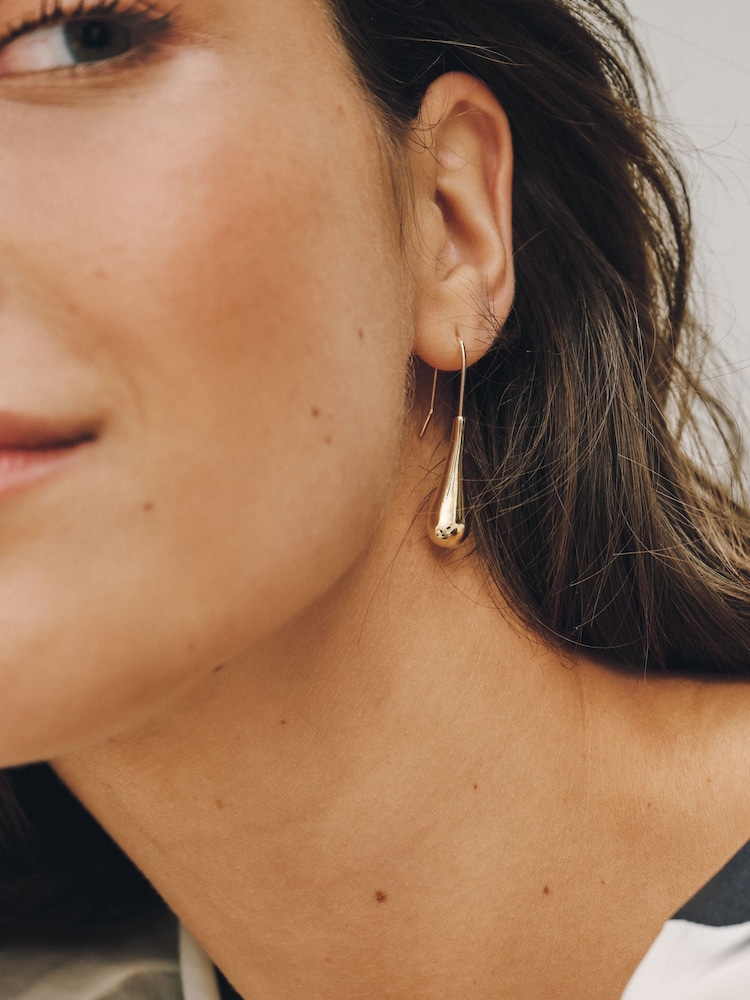 Gold Tone Teardrop Fish Hook Earrings - Image 2 of 5