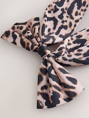 Leopard Printed Bow Hair Clip - Image 6 of 6