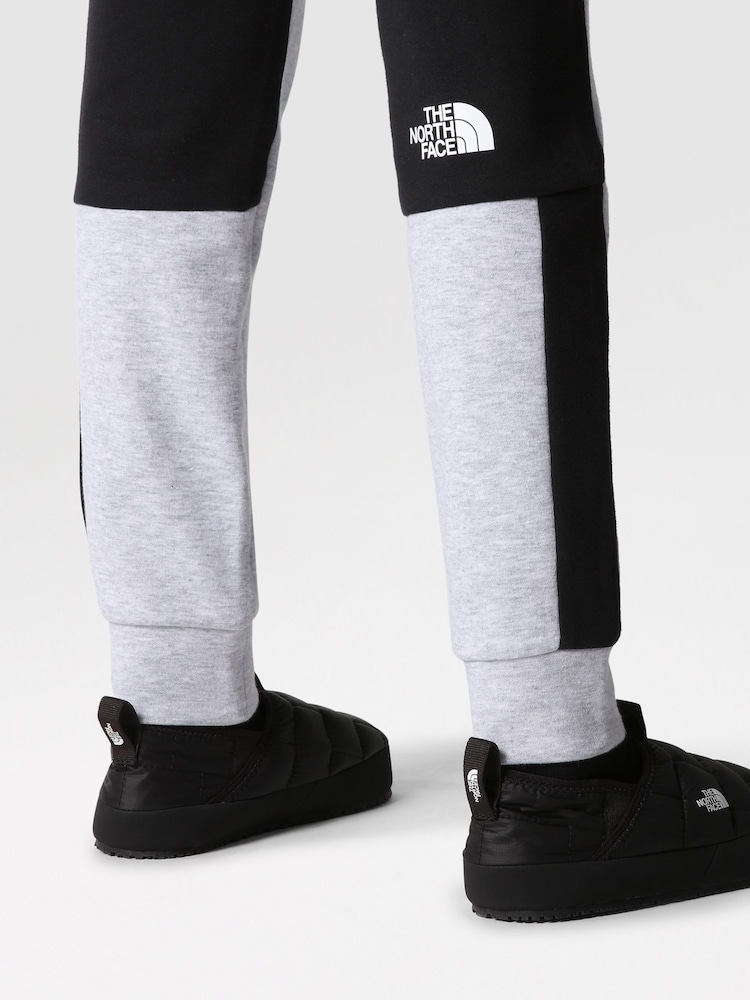 The North Face Black Kids Thermoball Traction Slippers - Image 8 of 9