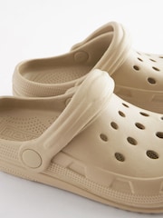 Cement Clogs - Image 8 of 9
