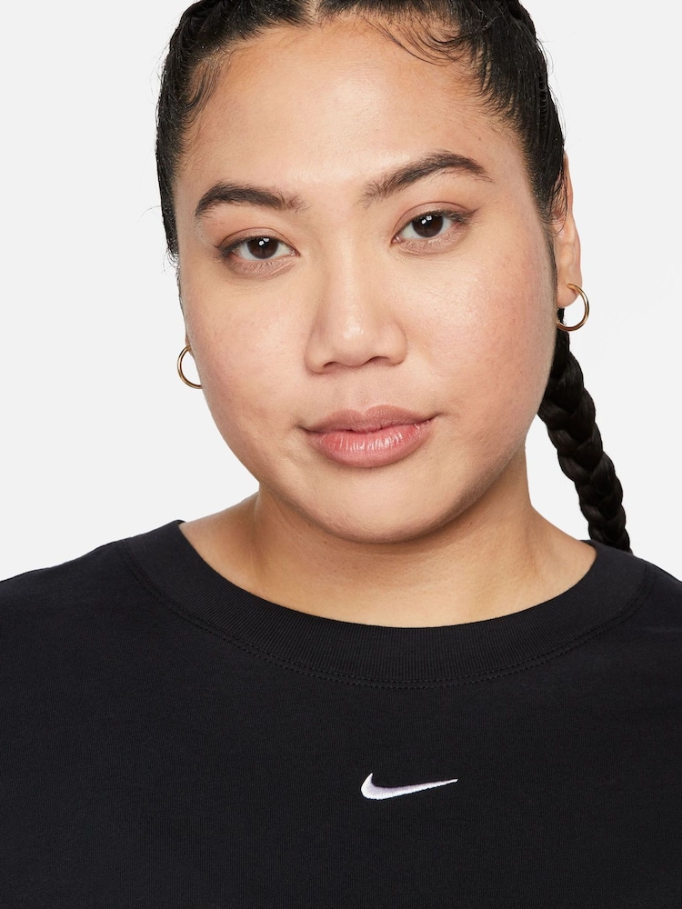 Nike Black Curve Sportswear Essential T-Shirt - Image 4 of 5