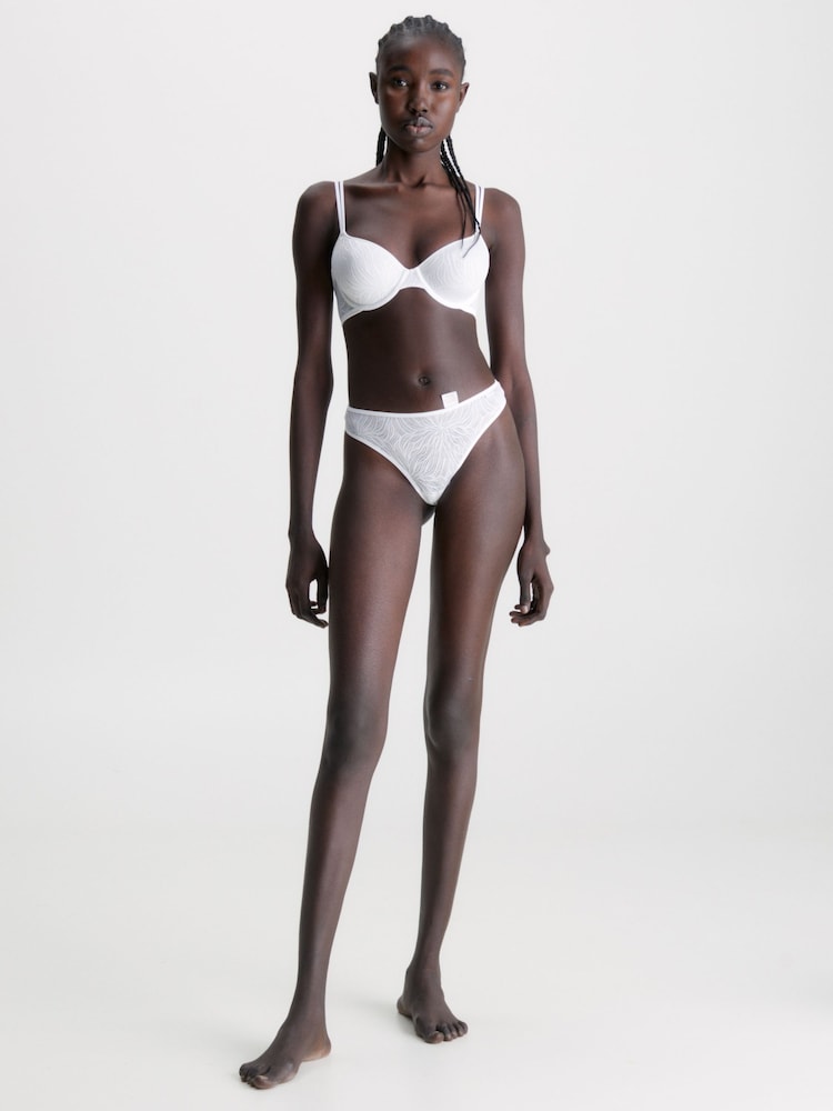 Sujetador media copa de encaje transparente Marquisette de Calvin Klein - Imagen 1 de 5